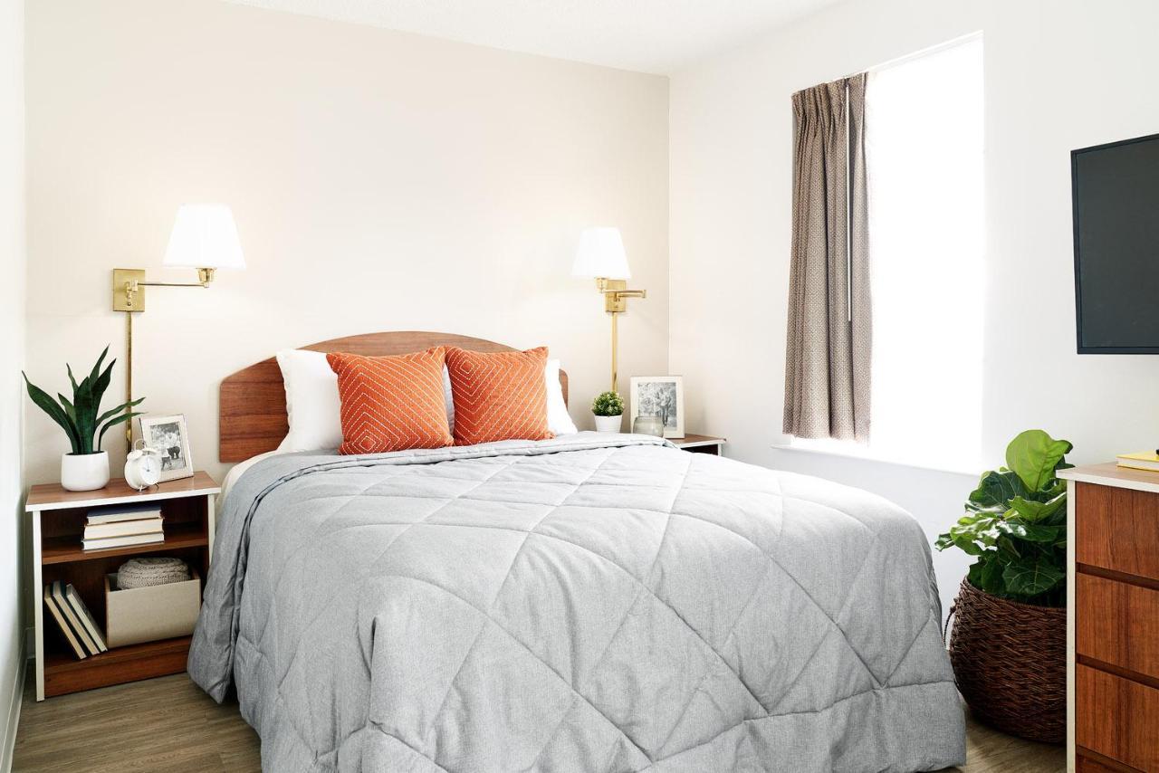 Intown Suites Extended Stay Austin Tx - Research Blvd Jollyville Екстериор снимка