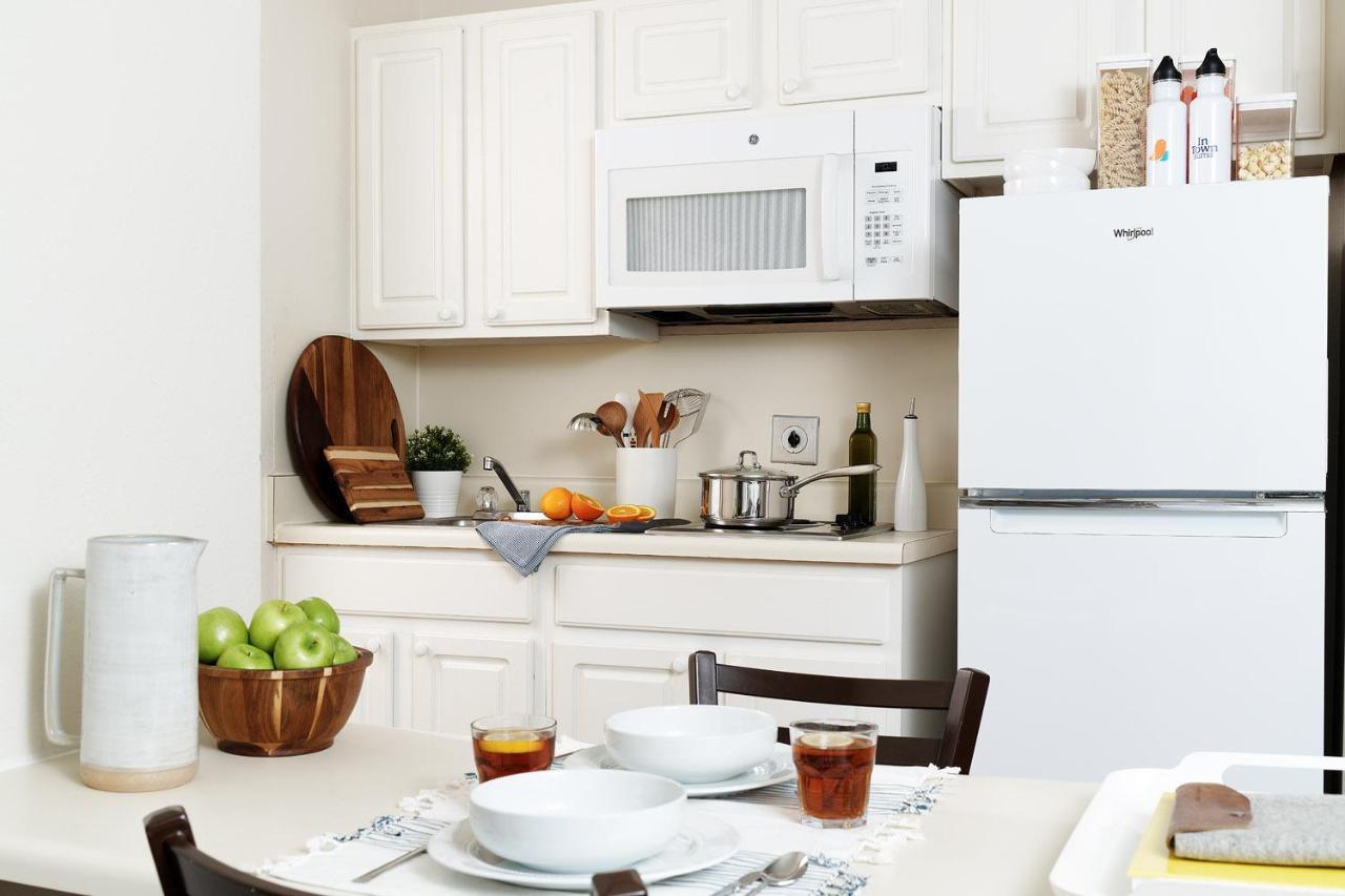 Intown Suites Extended Stay Austin Tx - Research Blvd Jollyville Екстериор снимка